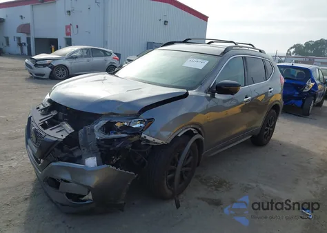 2018 Nissan Rogue Sv z USA, uszkodzony, nr VIN 5N1AT2MV7JC753047